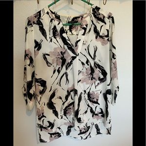 Dynamite Blouse Size S